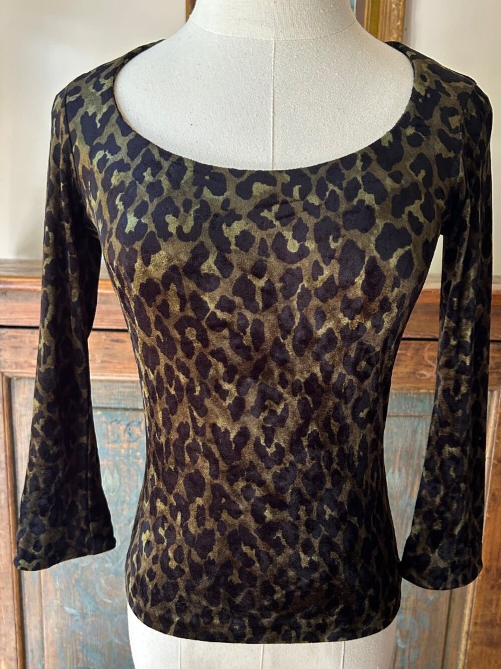 Vintage Betsey Johnson Green/Black Leopard Print Velvet Top